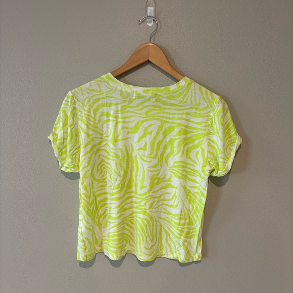 SOUL CYCLE Neon Yellow Women’s Cropped Athletic T-shirt with Logo Size Small - Picture 2 of 10